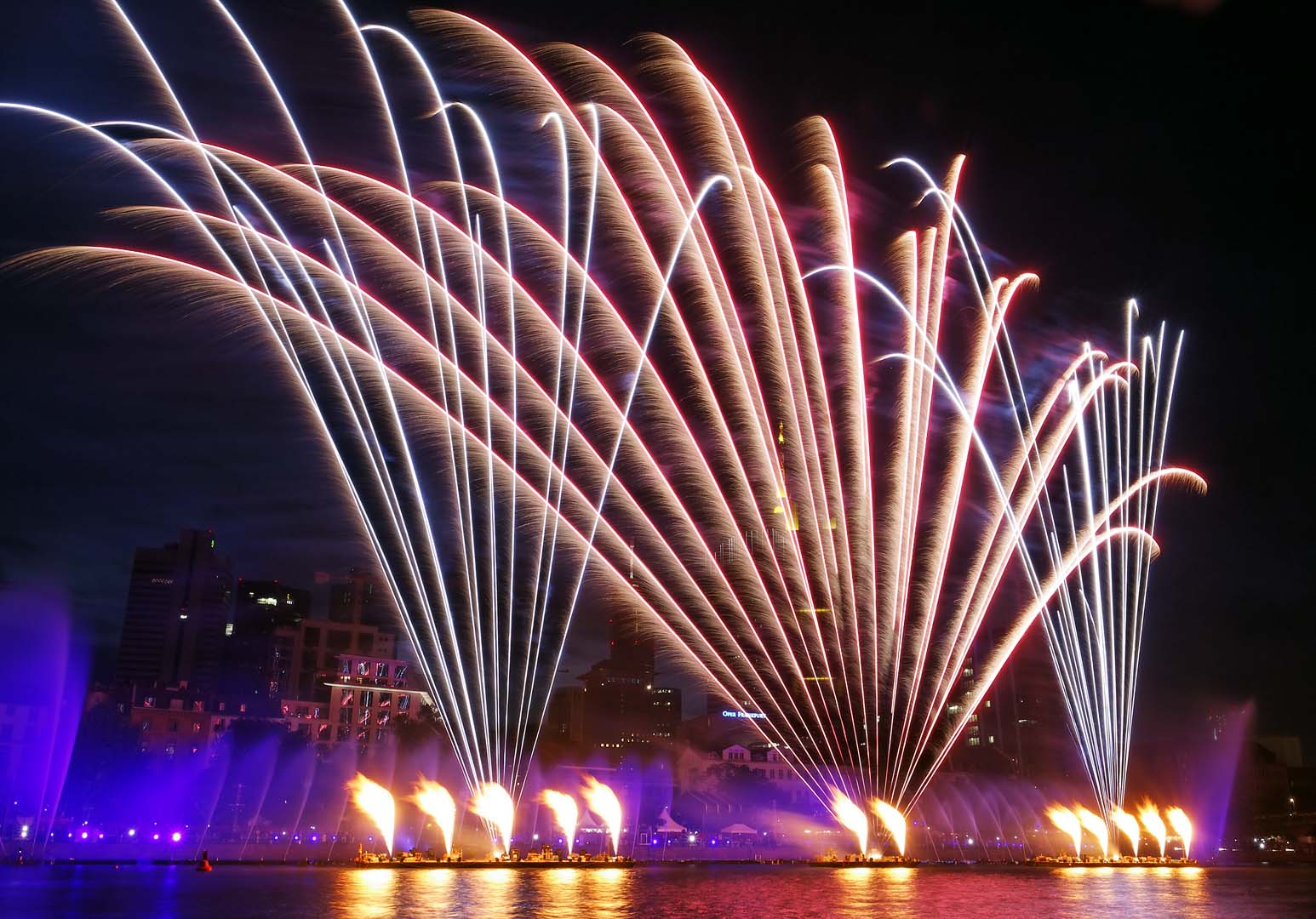 Internationales Deutsches Turnfest FLASH ART, Feuerwerk, Lasershows