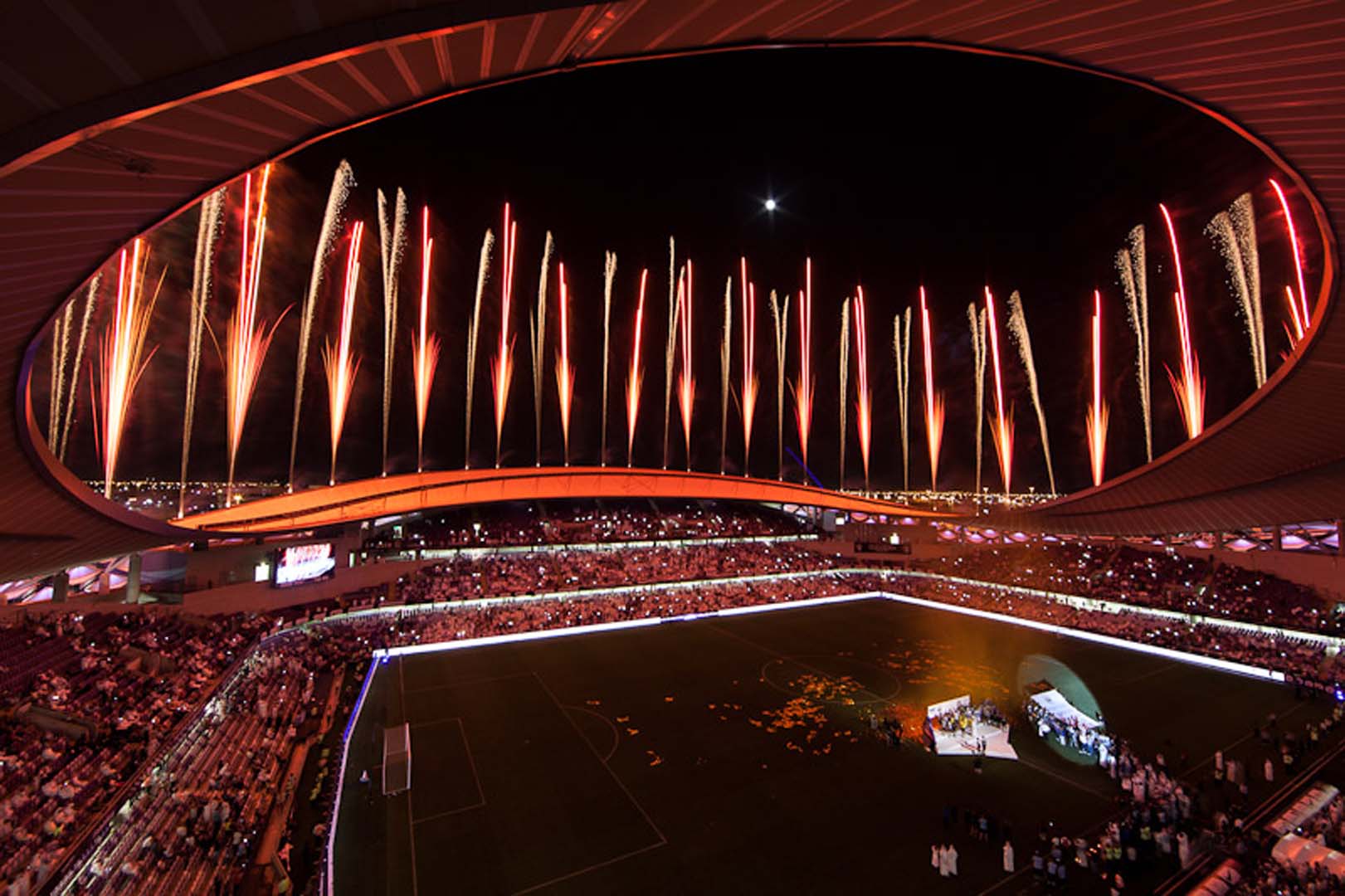 Hazza Bin Zayed Stadion Abu Dhabi FLASH ART FX, Feuerwerk
